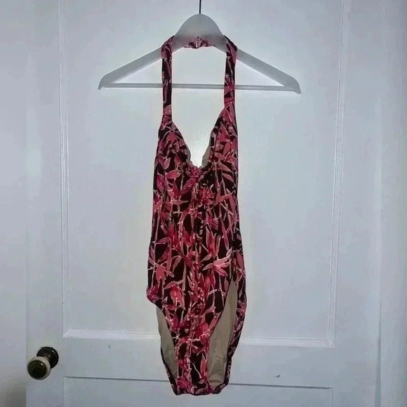 Victoria’s Secret One Piece Bathing Suit - Picture 4 of 4